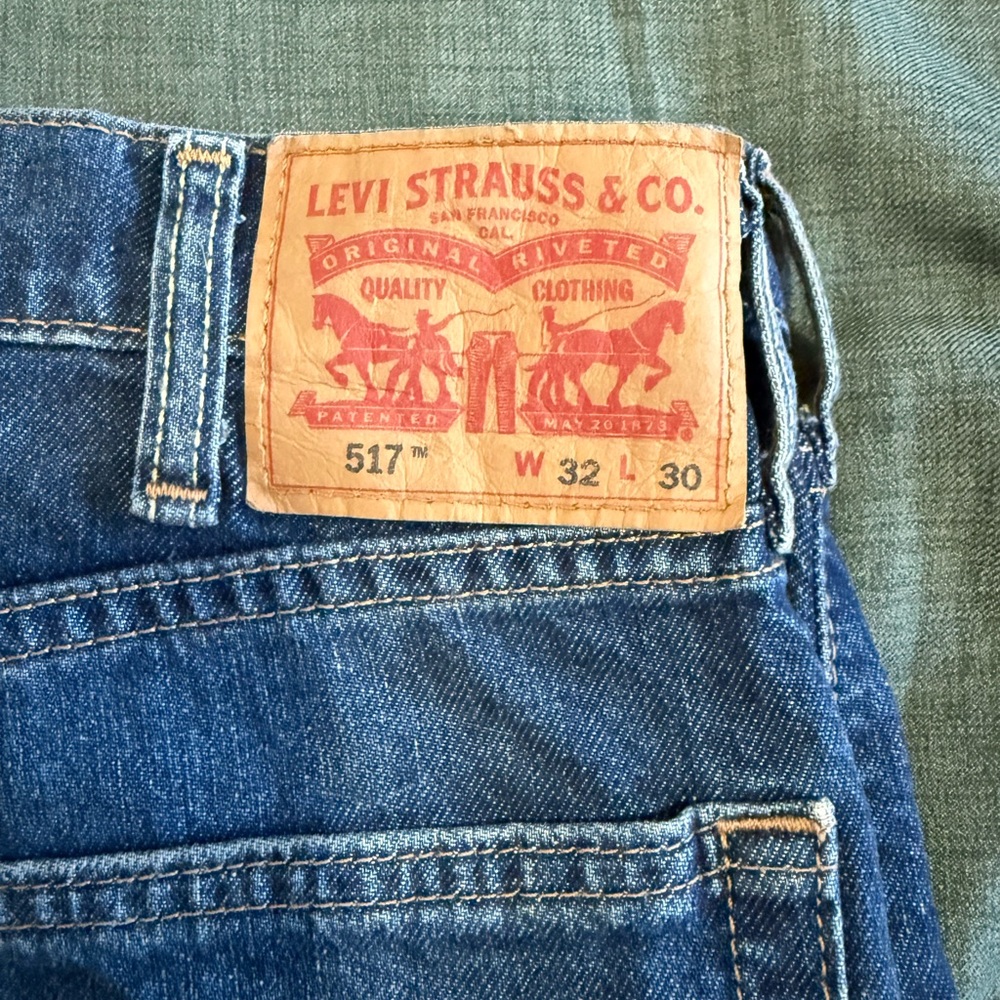 Levi's Classic Indigo Bootcut Jeans
